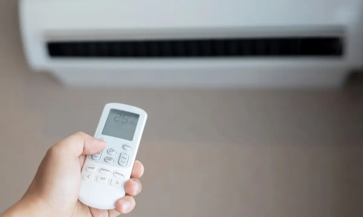 Stai sbagliando la temperatura del condizionatore: ecco il valore corretto per non ammalarti